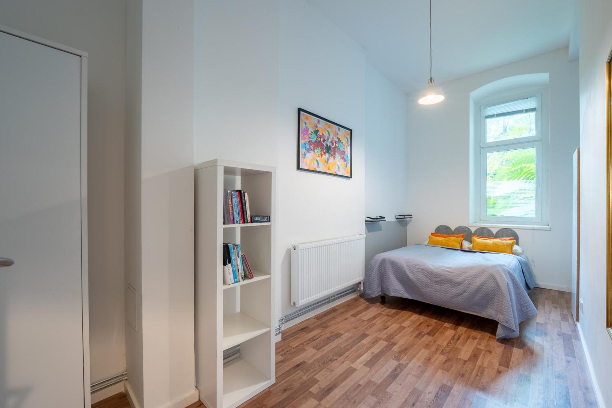 Modern, Central Flat With Workspace Берлін Екстер'єр фото